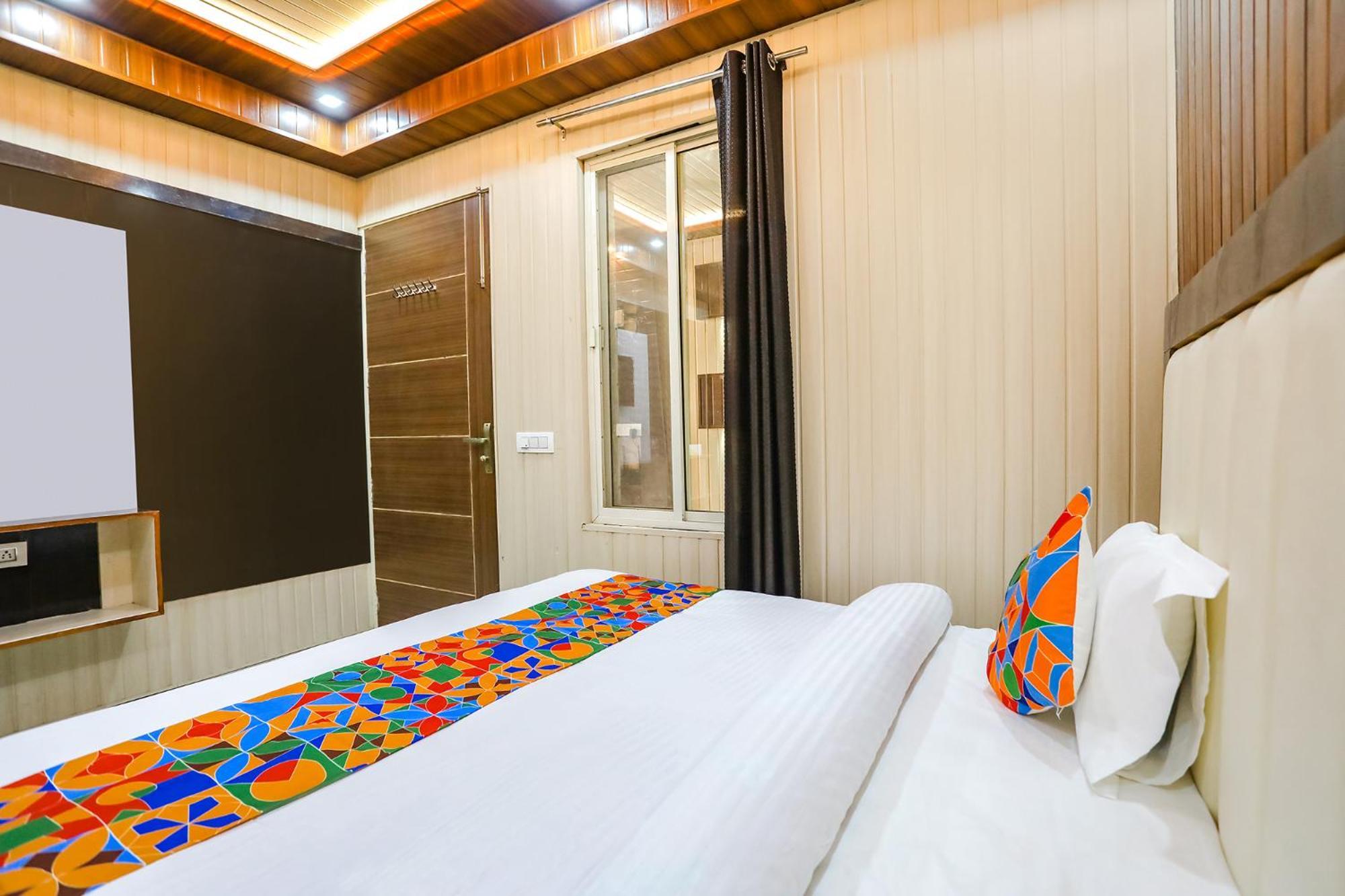Fabhotel Jms Residency デヘラードゥーン エクステリア 写真